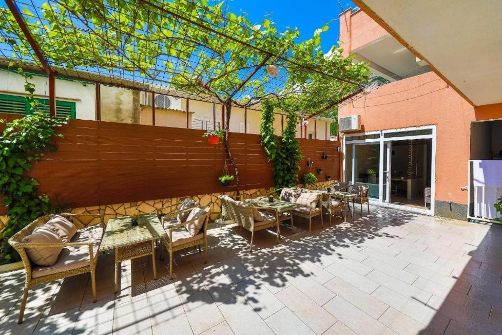 Apartments Gavran 2. Baška Voda Eksteriør bilde