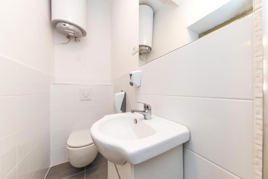 Apartments Gavran 2. Baška Voda Eksteriør bilde