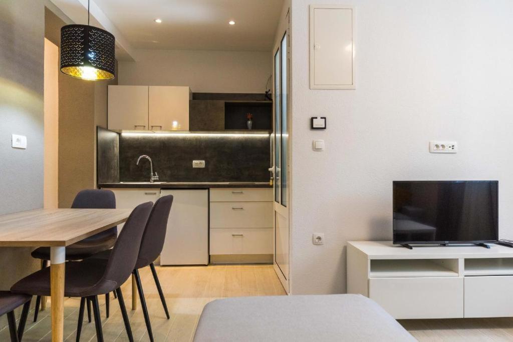 Apartments Gavran 2. Baška Voda Eksteriør bilde