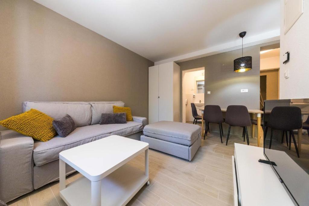 Apartments Gavran 2. Baška Voda Eksteriør bilde