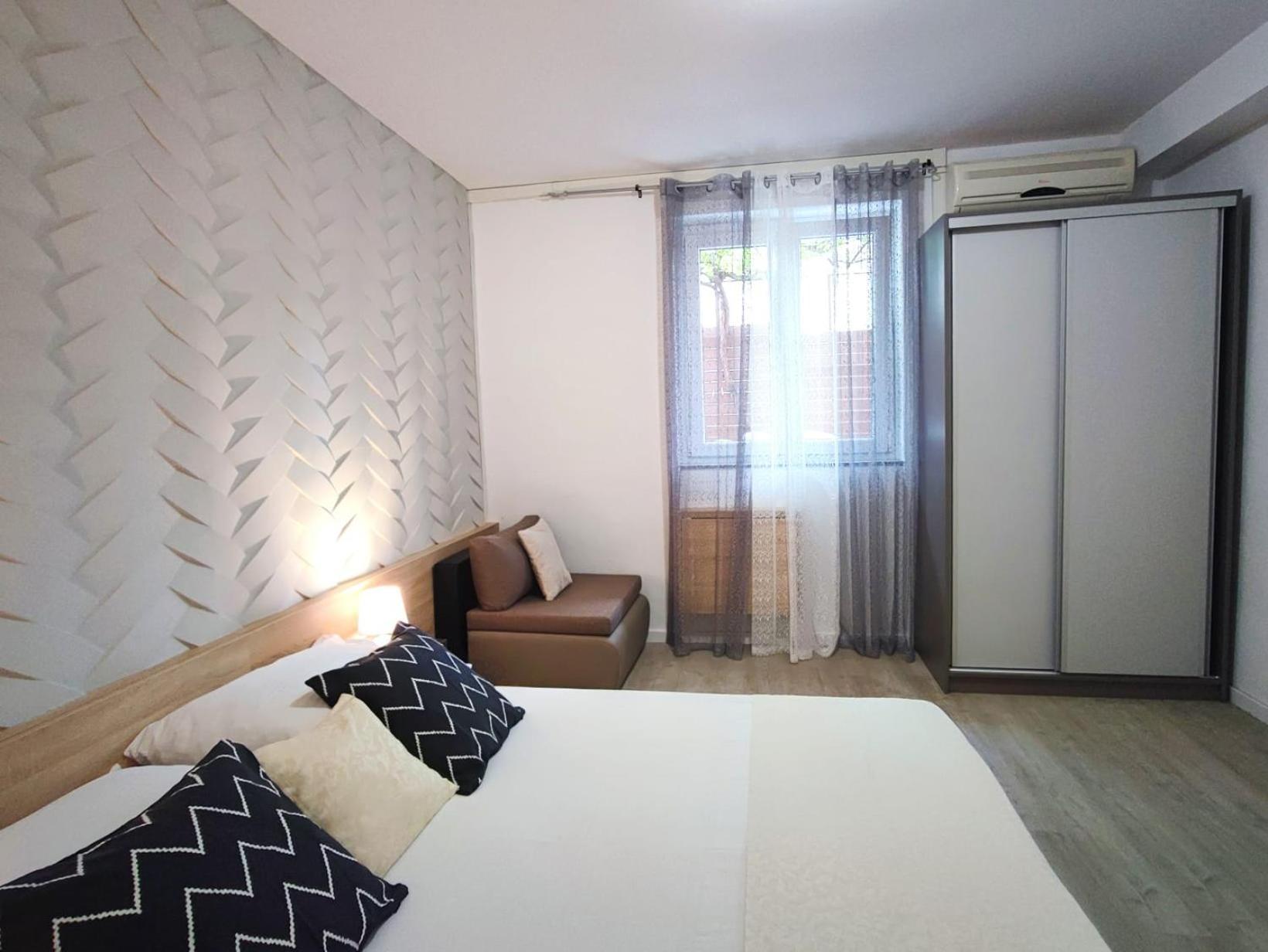Apartments Gavran 2. Baška Voda Rom bilde